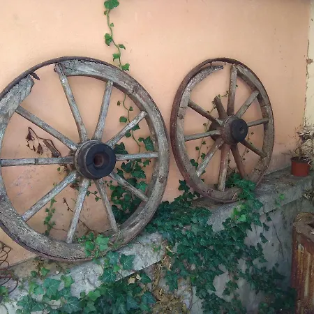 Corte Clocego فيرونا